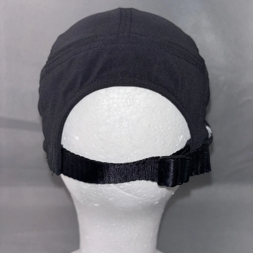 Lululemon Logo Womens One Size Black Adjustable Running Cap Lightweight Stretch